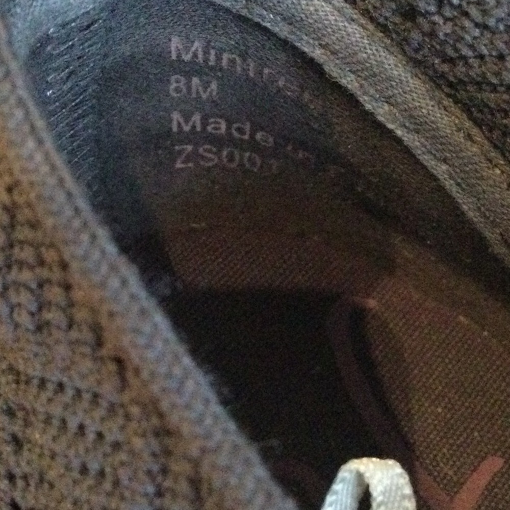 🌿NEW Navy Blue Slip-Ons🌿 - Picture 6 of 9